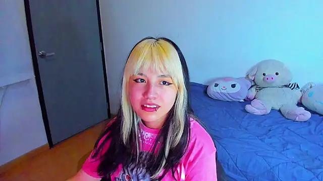 Akane-Mou from StripChat