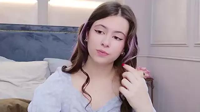 Akira_Halls from StripChat is Freechat