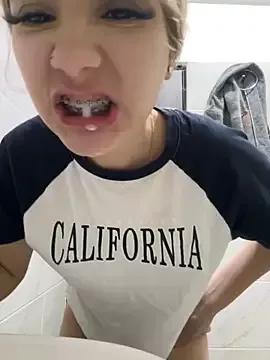 Dirty chat webcam: explore liveshows with versed models, from laying bare to fetishes, in a variety of sexy free adult webcams.