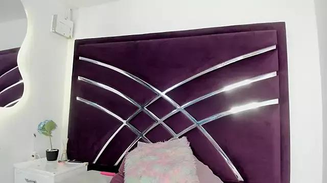 Akiraht from StripChat is Freechat