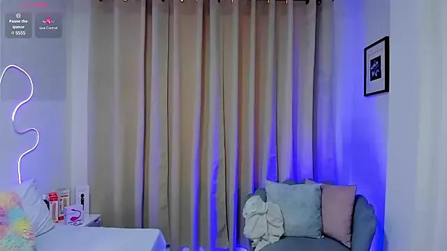 alahia_sweet from StripChat