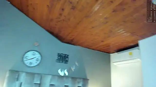 alaia-rogers from StripChat