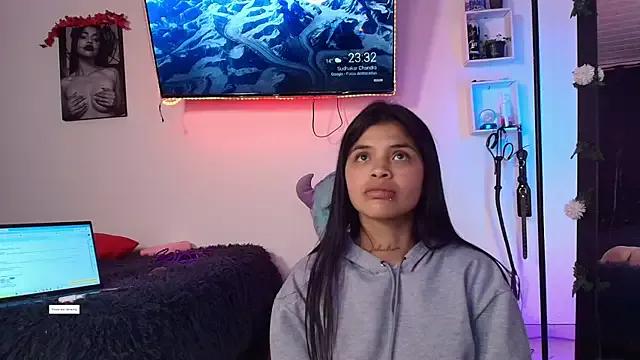 Alaia_Asuka from StripChat