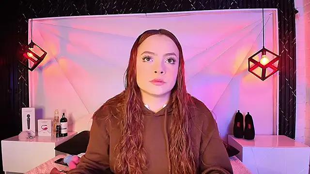 Alaia_Ath from StripChat