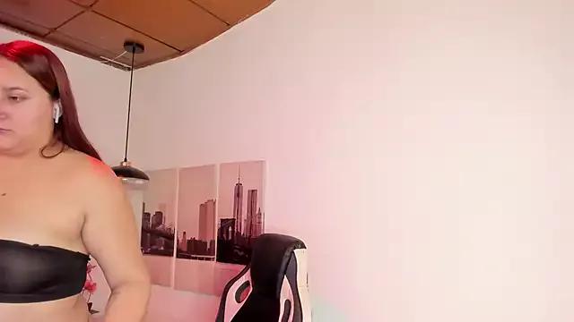 Alaia_Carter from StripChat