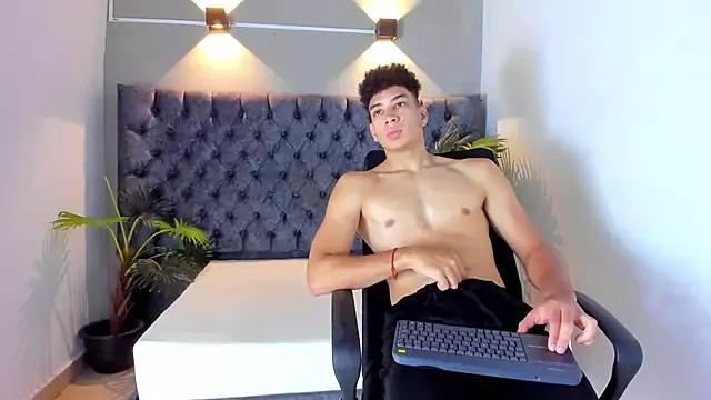 ALAN_REDINGER from StripChat