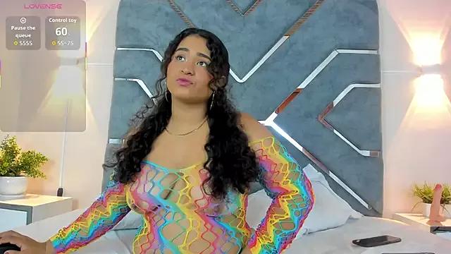 alana-silva from StripChat is Freechat