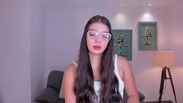 AlanaCardona from StripChat