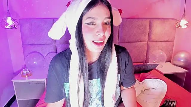 AlanaMaki from StripChat