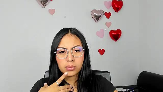 AlanaPetterson from StripChat