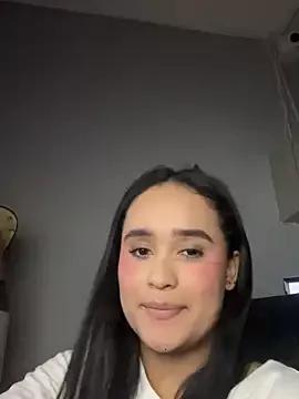 AlanaWoods_ from StripChat is Freechat