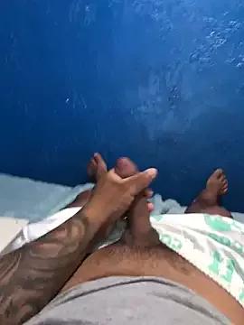 Alangostoso092 from StripChat