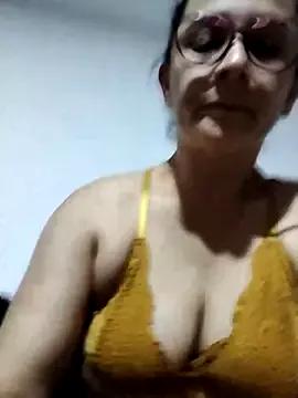 Alanna_11 from StripChat