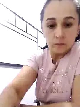 Alanna_11 from StripChat