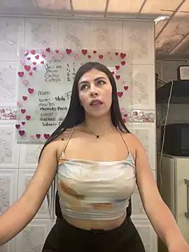 Alanna_atm_ from StripChat