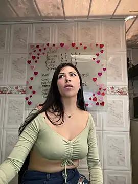 Alanna_atm_ from StripChat