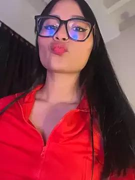 AlannaDollx from StripChat is Freechat