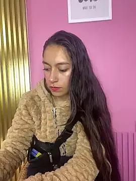 Alaska_euphoria from StripChat