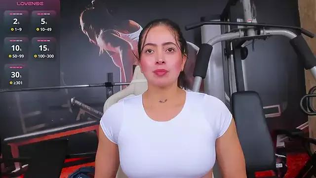 AlaskaAmato from StripChat