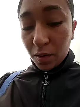 Alaya_a webcams show profile image 