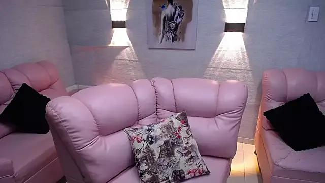 Alaya_cute from StripChat