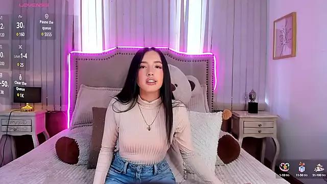 alaya_jhons from StripChat