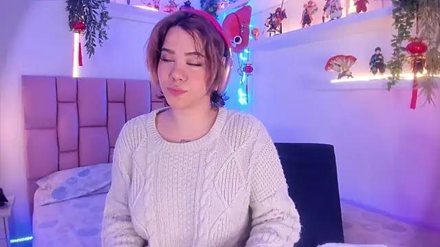 albaismynameX from StripChat
