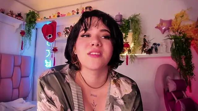 albaismynameX from StripChat
