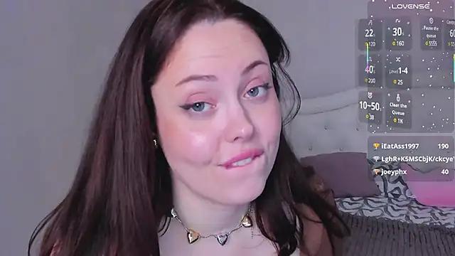 AlbaLimony from StripChat