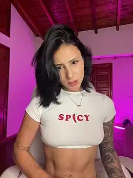 Ale_Lewis from StripChat is Freechat