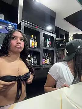 AleAndHellena webcams show profile image 