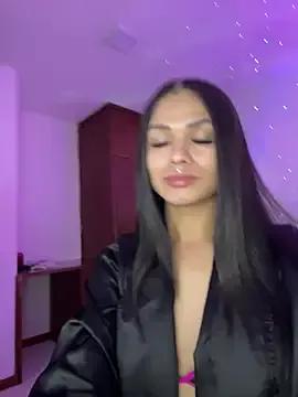 alee_lenoxx from StripChat