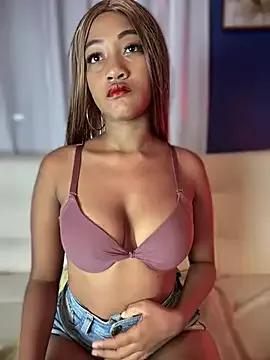 AleezaFrench from StripChat