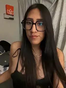 AleFantasy000001Peru from StripChat is Freechat