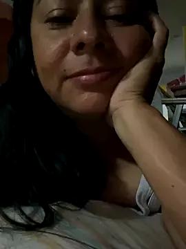 Aleja-198522 webcams show profile image 