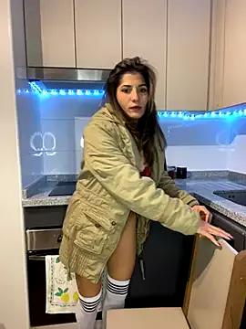 AlejandritaMilano from StripChat is Freechat