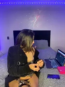 AlejandritaMilano from StripChat is Freechat