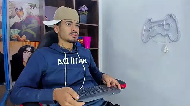 Alejo_Big from StripChat is Freechat