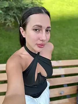AleksandraRich from StripChat is Freechat