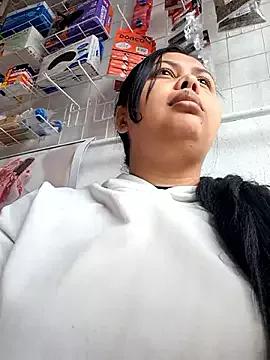 Alessandra- webcams show profile image 