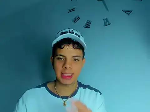 Alessandro_1610 webcams show profile image 