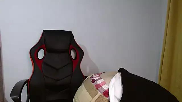 alex_parker07 from StripChat is Freechat