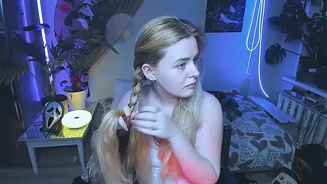 Alexa__Pirs from StripChat is Freechat