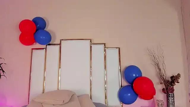 Alexandraa_Gomez from StripChat is Freechat