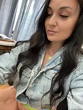 AlexandraRand from StripChat is Freechat
