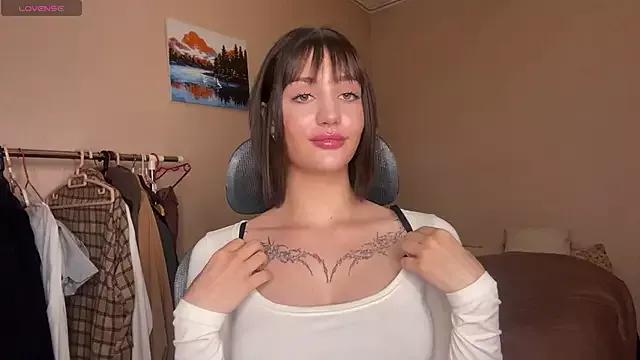 AlexaPawn from StripChat is Freechat