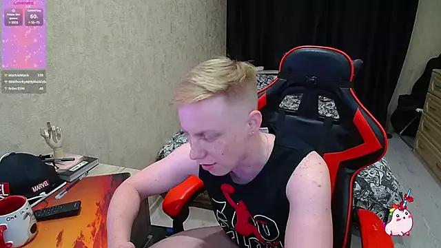 Alexis_Gordons from StripChat is Freechat