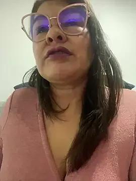 AlexxiaaMat from StripChat is Freechat