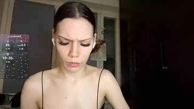 AlfredaBillegas from StripChat is Freechat