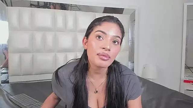Alhana_pulido from StripChat